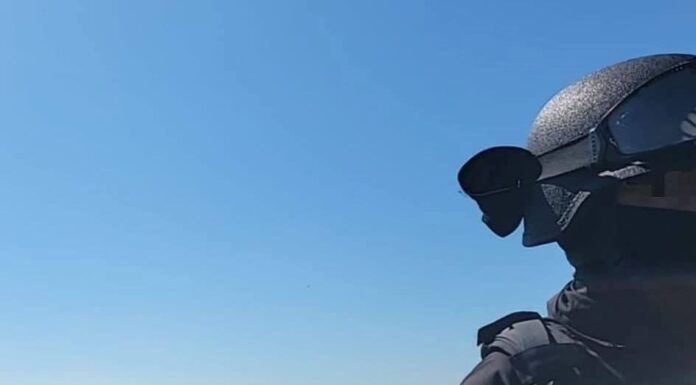 Detienen a dos hombres armados y decomisan arsenal en Ciudad Victoria