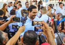 Llama Carlos Peña Ortiz a que niños y jóvenes asistan a la escuela