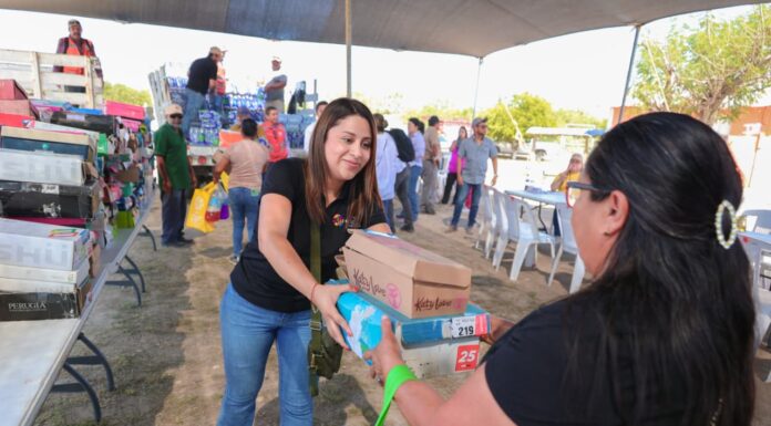 Familias del ejido Pancho Villa reconocen el respaldo del Alcalde Carlos Peña Ortiz y DIF Reynosa