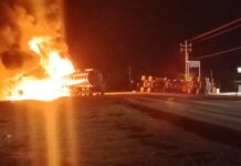 Accidente entre tráileres cierra carretera Victoria-Tampico