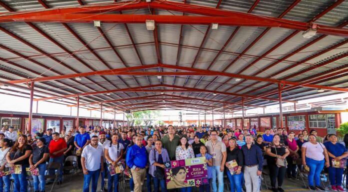 Reynosa fortalece la educación con becas universales