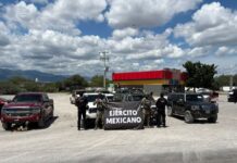 Vehículos y arsenal son asegurados en Jaumave