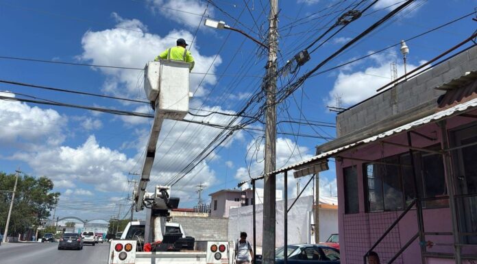 Mejora Servicios Públicos iluminación en Jarachina Norte