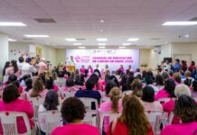 Por la salud de las mujeres el Alcalde Carlos Peña Ortiz pudo en marcha el Mes Rosa