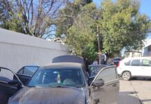 Sospechosos armados huyen tras persecución y choque en Ciudad Victoria