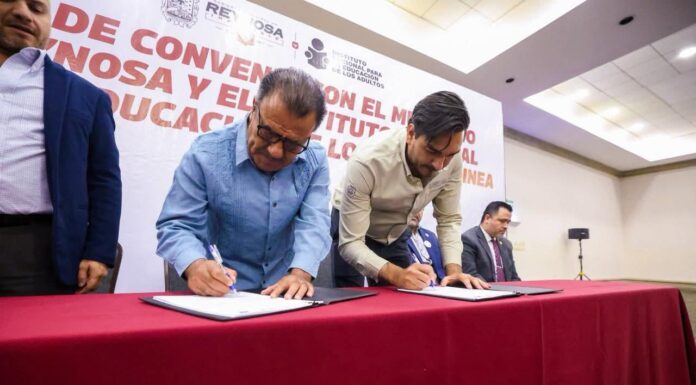 Convenio firmado por Carlos Peña Ortiz con el INEA brindará educación a más reynosenses