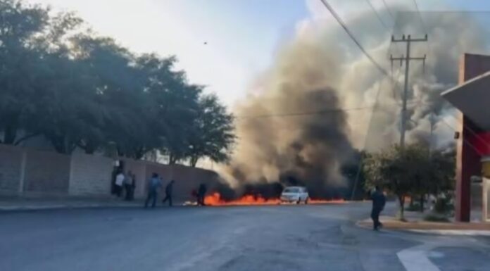 Explosión e incendio en Santa Catarina deja 16 casas y 14 vehículos dañados