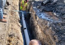 Inició COMAPA labores de rehabilitación de drenaje sanitario en la colonia La Cañada