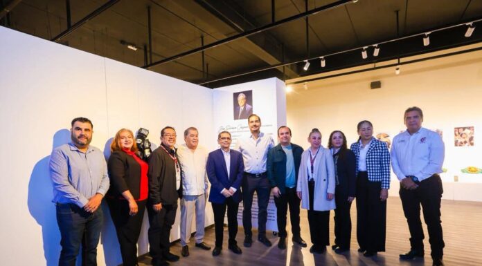 Participó Carlos Peña Ortiz en Homenaje al Mtro. Rosendo Martínez Gómez