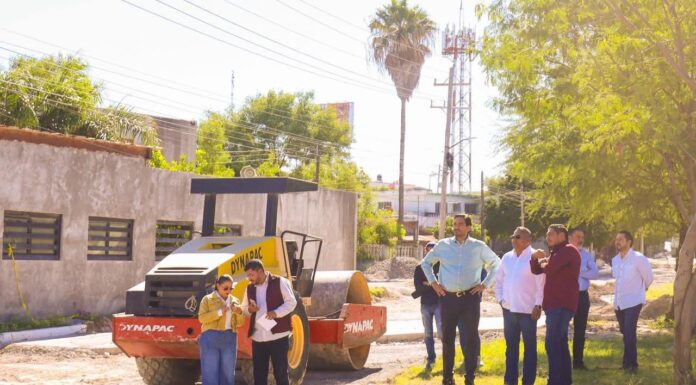 Supervisó Carlos Peña Ortiz pavimentación hidráulica en la colonia López Portillo de Reynosa