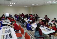 Impulsa Carlos Peña Ortiz el talento estudiantil a través del deporte