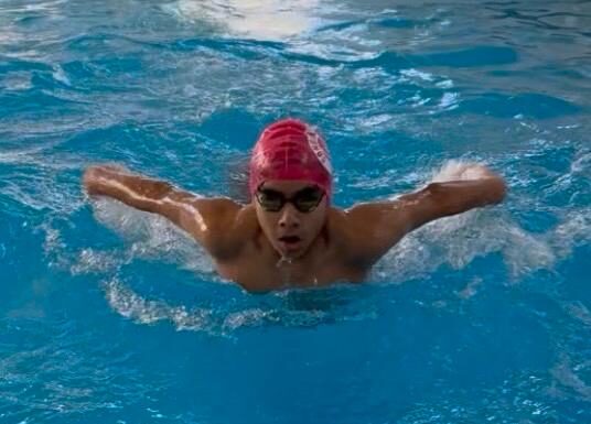 Participaron en Abierto Mexicano de Natación 2025 con apoyo de Carlos Peña Ortiz