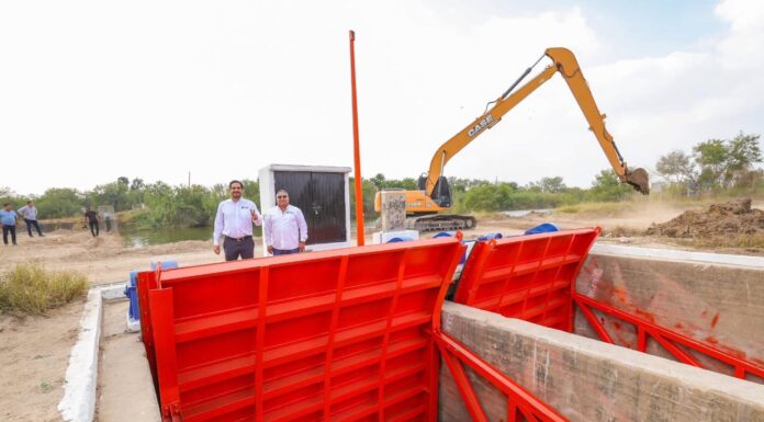 Supervisó Alcalde Carlos Peña Ortiz rehabilitación de compuertas