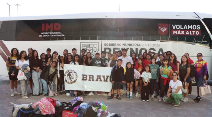 Apoya Carlos Peña Ortiz al equipo de Gimnasia del IMD en Torneo Nacional