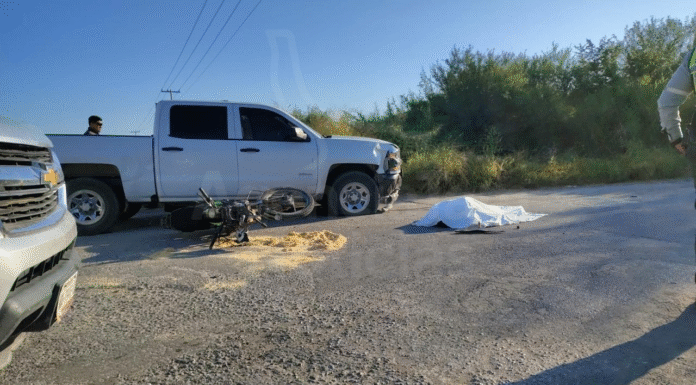 Patrulla impacta y mata a motociclista en carretera Victoria–Matamoros