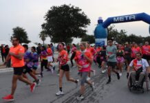 Apoyó Carlos Peña Ortiz la Carrera 5K “Me Pongo En Tus Tacones