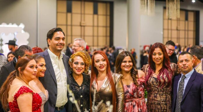 Celebraron trabajadores petroleros su Posada Navideña con el Alcalde Carlos Peña Ortiz