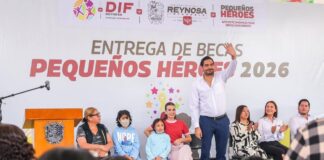 Abrazan DIF y Municipio a los Pequeños Héroes