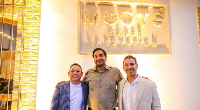 Inauguraron Carlos y Alejandra primer emprendimiento de Apertura de Negocios Costo Cero»