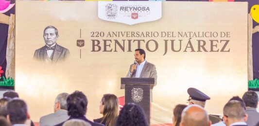 Conmemoró Alcalde Carlos Peña Ortiz 220 años del Natalicio de Benito Juárez con autoridades civiles y militares