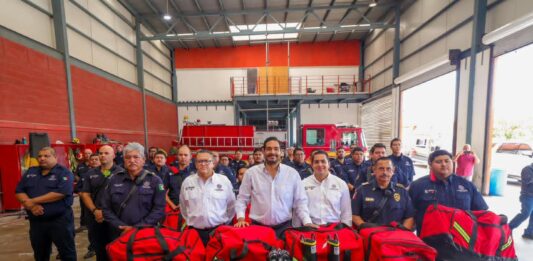 Entregó Carlos Peña Ortiz equipo vital para el Cuerpo de Bomberos de Reynosa