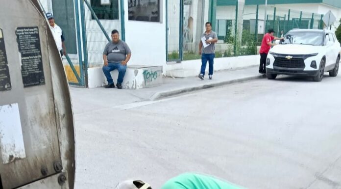 Coordina Carlos Peña Ortiz desazolve de red sanitaria con equipos de Obras Públicas