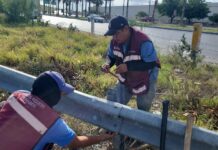 Instalación y mantenimiento de defensas metálicas para seguridad de automovilistas
