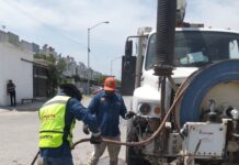 Realizó COMAPA mantenimiento sanitario en la colonia Miravalle