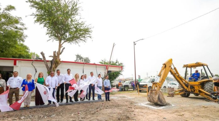 Construye Gobierno de Carlos Peña Ortiz Módulos Sanitarios en el COBAT 07