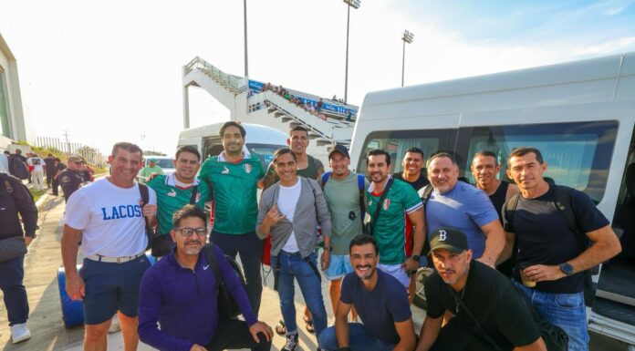 Participo Carlos Peña Ortiz en Juego de Leyendas para acercar a la niñez y juventud al deporte