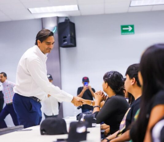 Se sumó comunidad estudiantil de la UAMRR-UAT a programa de Carlos Peña Ortiz