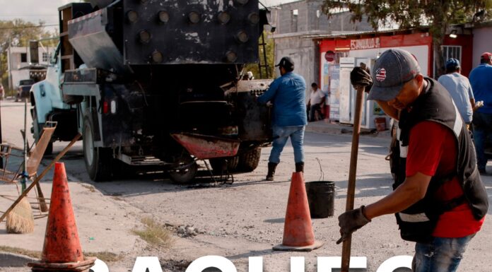 Trabajos de bacheo continúan en distintos sectores de Matamoros