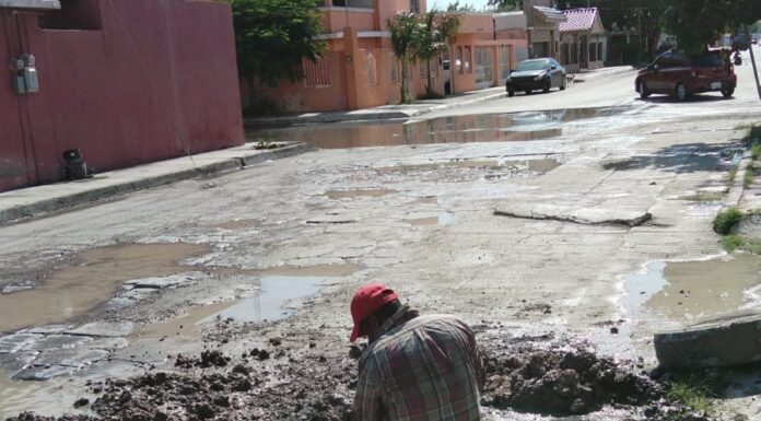 Atiende COMAPA Reynosa fugas de agua potable en distintos sectores de la ciudad