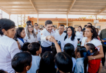 Impulsa Beto Granados infraestructura educativa en ejido La Luz