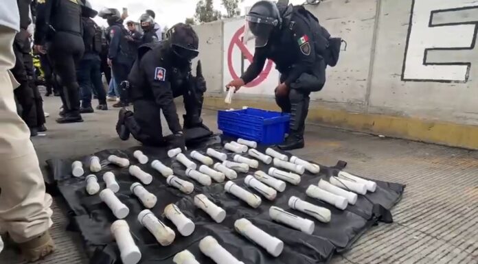 Aseguran 59 artefactos explosivos durante operativo en la caseta de Tlalpan
