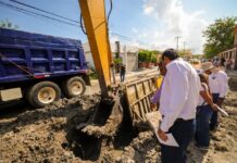 Supervisó Carlos Peña Ortiz rehabilitación de colector sanitario en la colonia Hidalgo