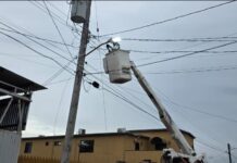 Refuerza Gobierno de Carlos Peña Ortiz alumbrado público en Jarachina Norte