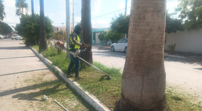 Gobierno de Carlos Peña Ortiz mejora vialidades