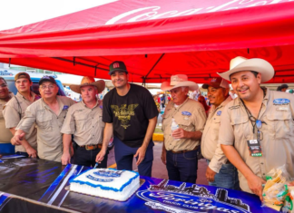 Reynosa reconoce a miles de padres con gran festejo familiar