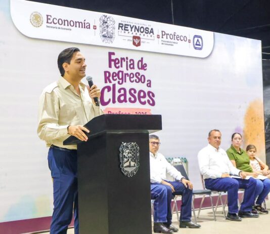 Inauguró Carlos Peña Ortiz la Feria de Regreso a Clases 2026 con PROFECO y CANACO