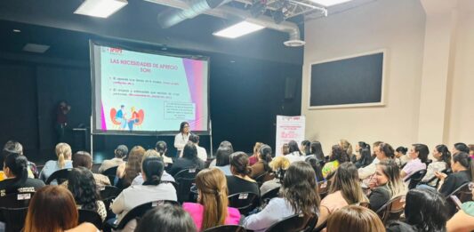 Ofrece Alcalde Carlos Peña Ortiz apoyo integral a las mujeres de Reynosa