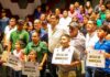 Entregó Carlos Peña Ortiz Becas a hijos de trabajadores sindicalizados