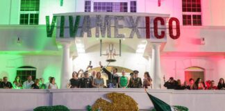 Ante más de 20 Mil asistentes el Alcalde Carlos Peña Ortiz presidió la ceremonia del Grito de Independencia en Reynosa