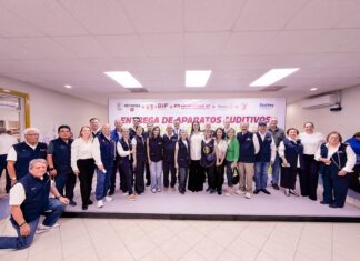 Acerca Voluntariado DIF-Reynosa la alegría de escuchar y sentirse cerca de quienes más queremos.